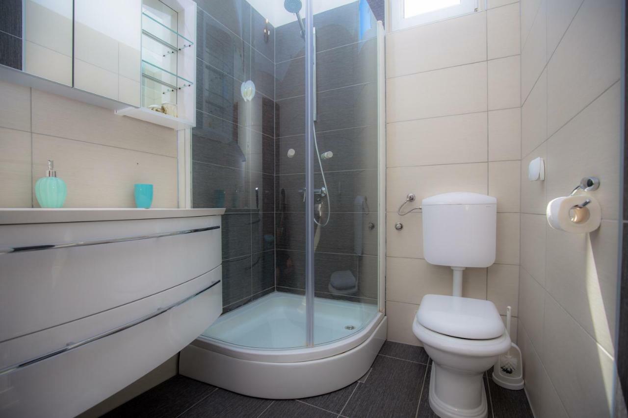 Apartman Marko Primosten